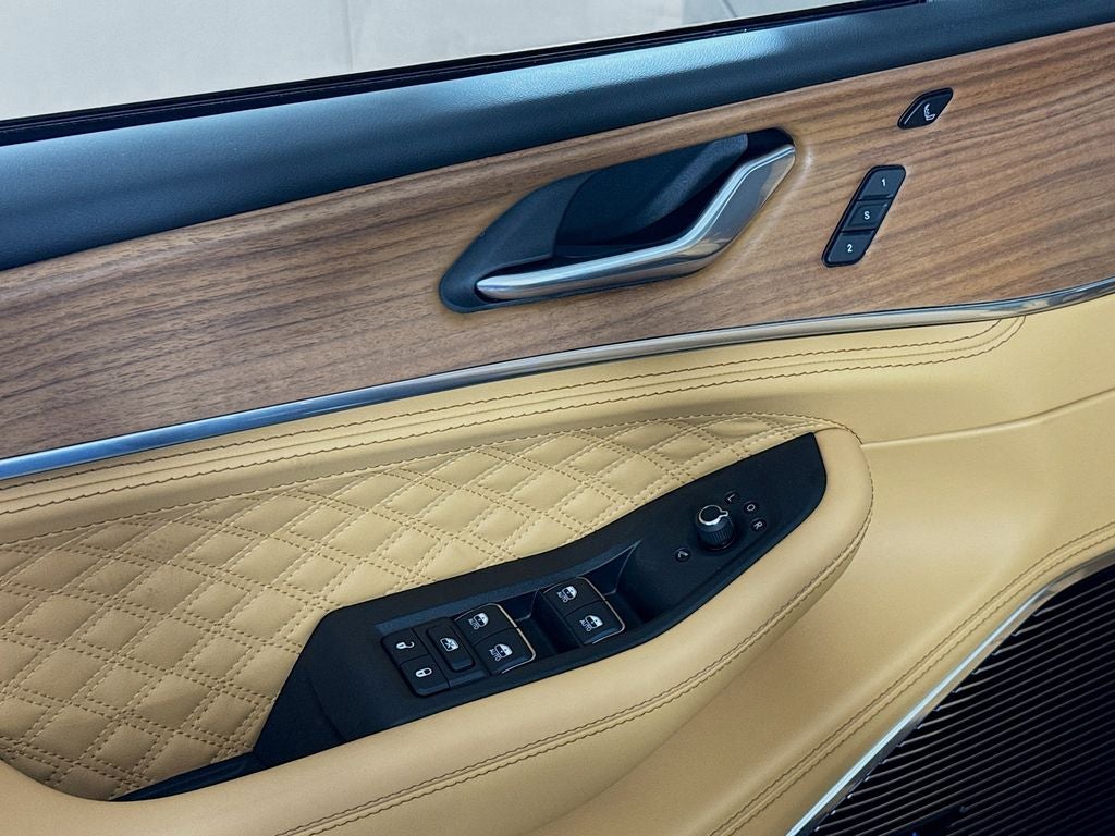 2026 Jeep Grand Cherokee Summit