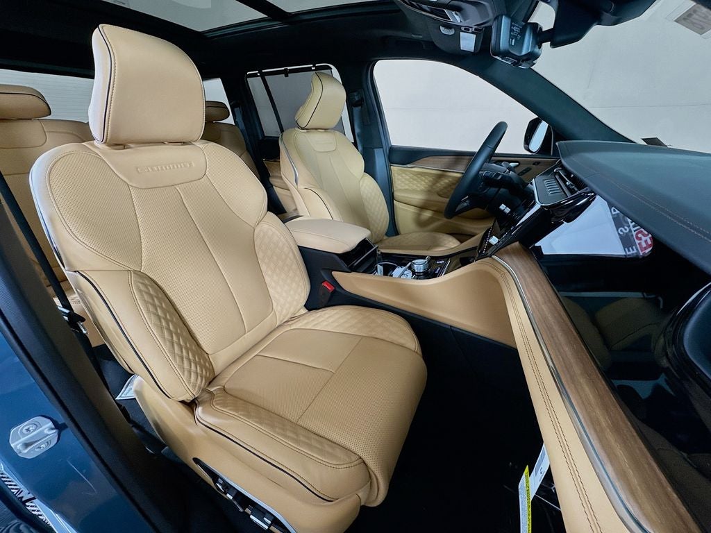 2026 Jeep Grand Cherokee Summit