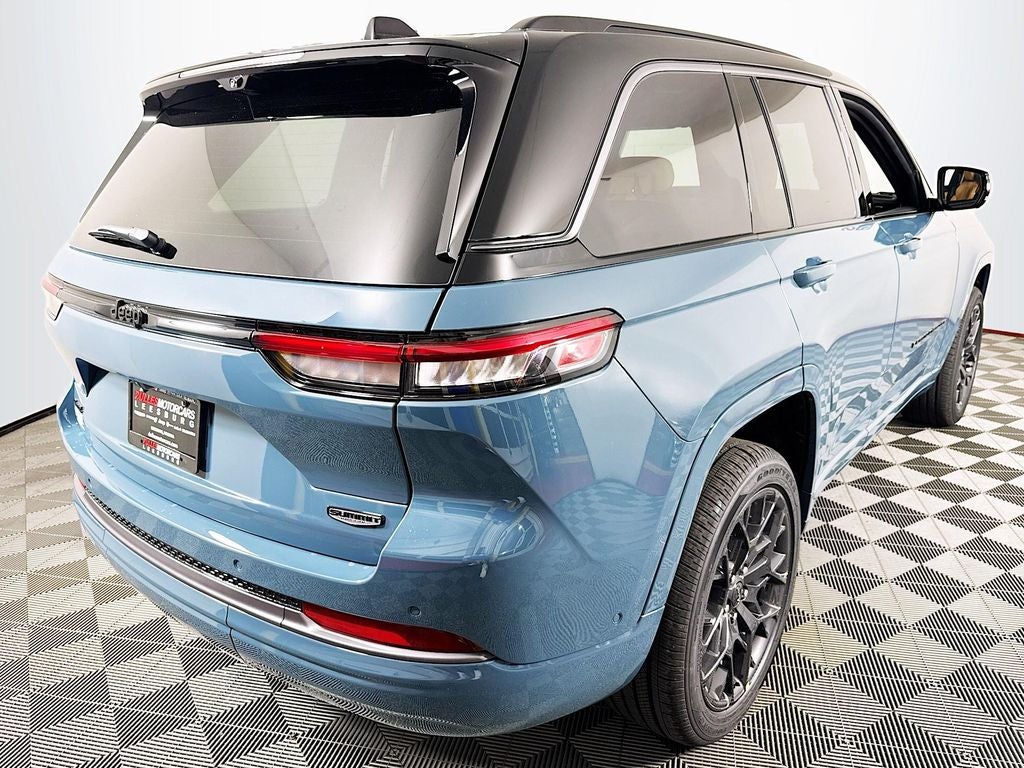 2026 Jeep Grand Cherokee Summit