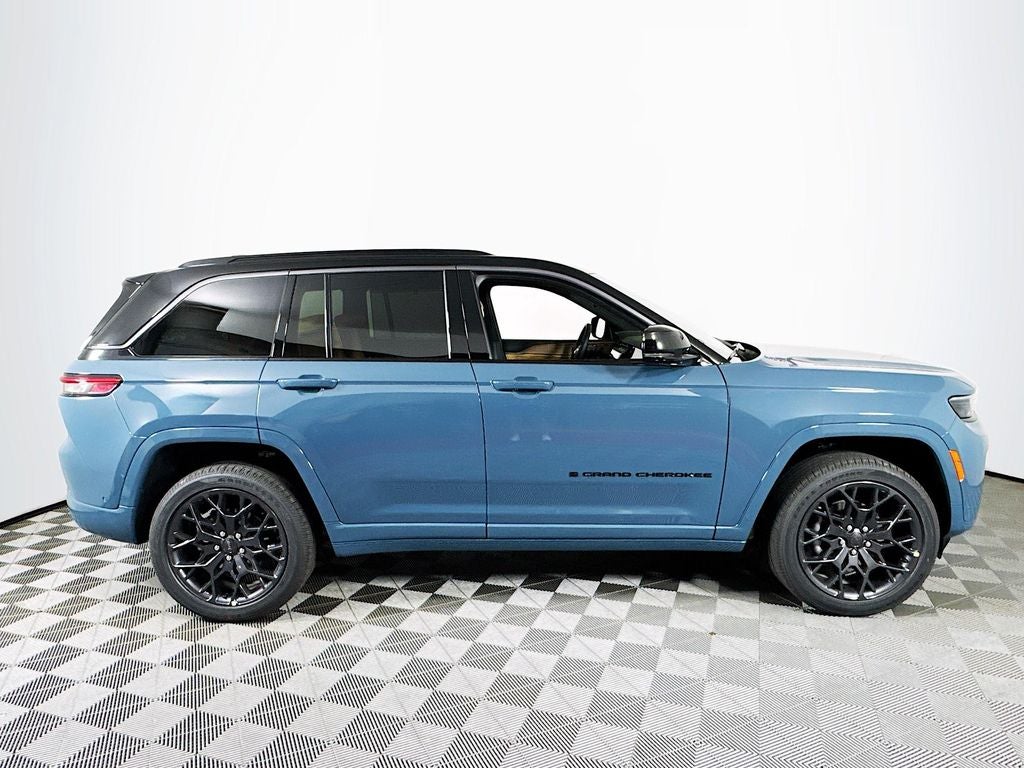 2026 Jeep Grand Cherokee Summit