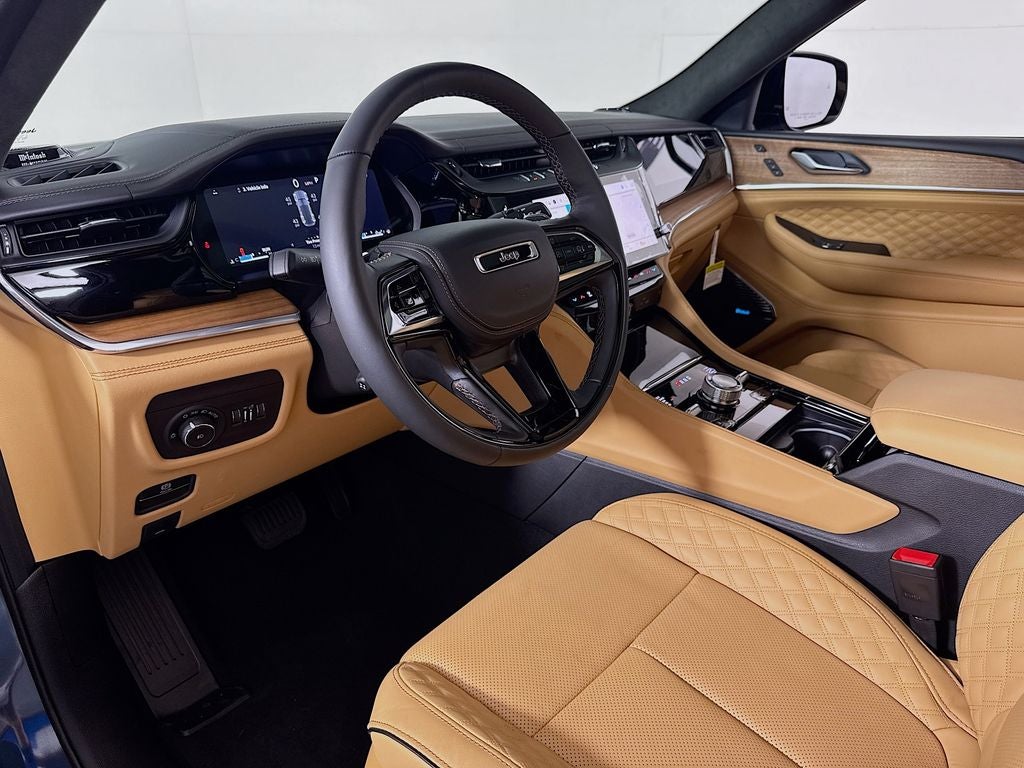 2026 Jeep Grand Cherokee Summit
