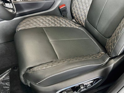 2027 Jeep Grand Cherokee Summit