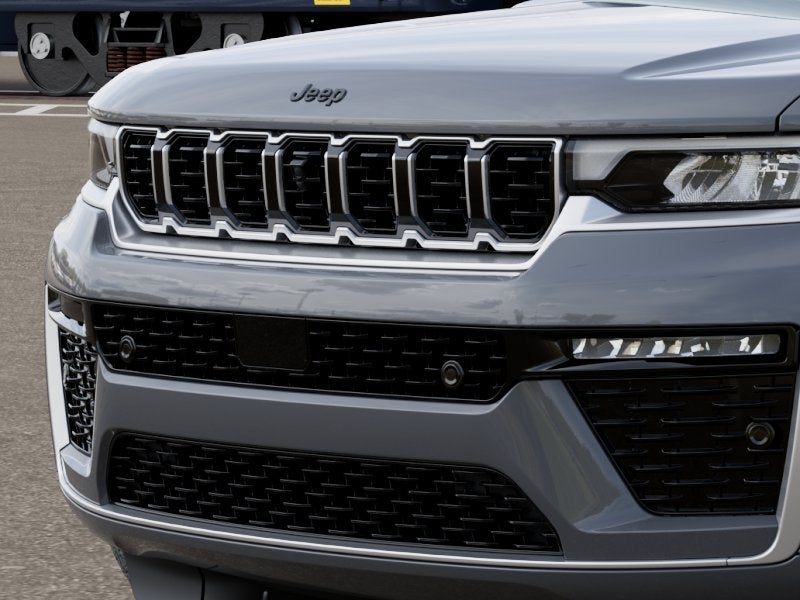 2027 Jeep Grand Cherokee Summit