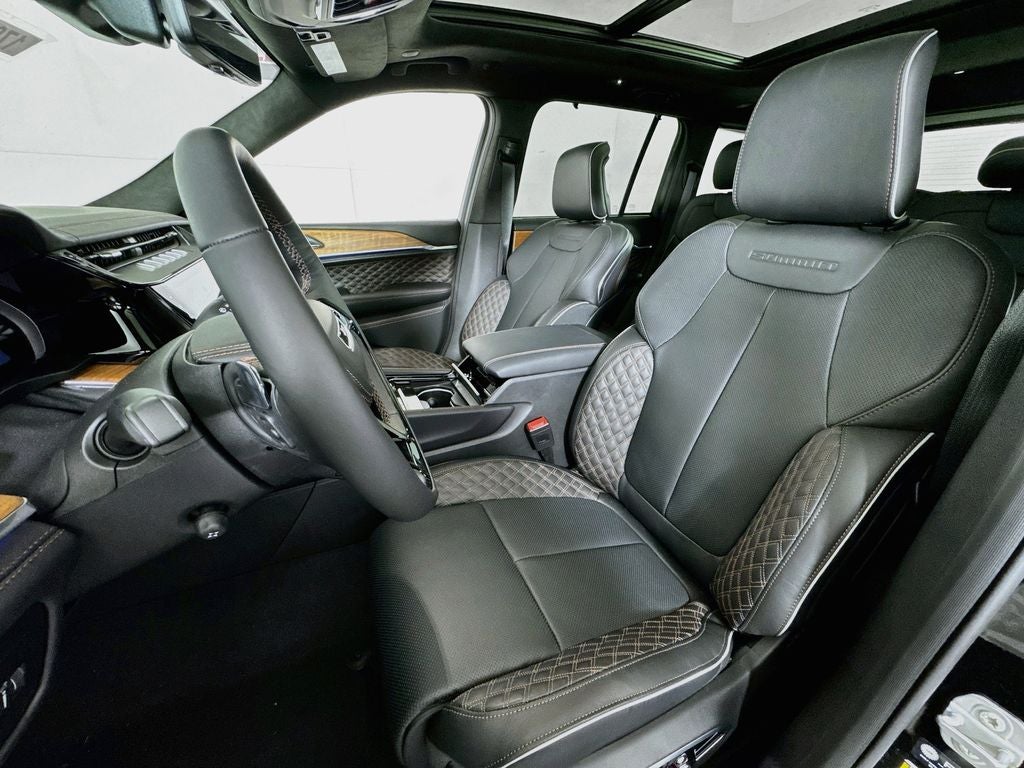 2026 Jeep Grand Cherokee Summit