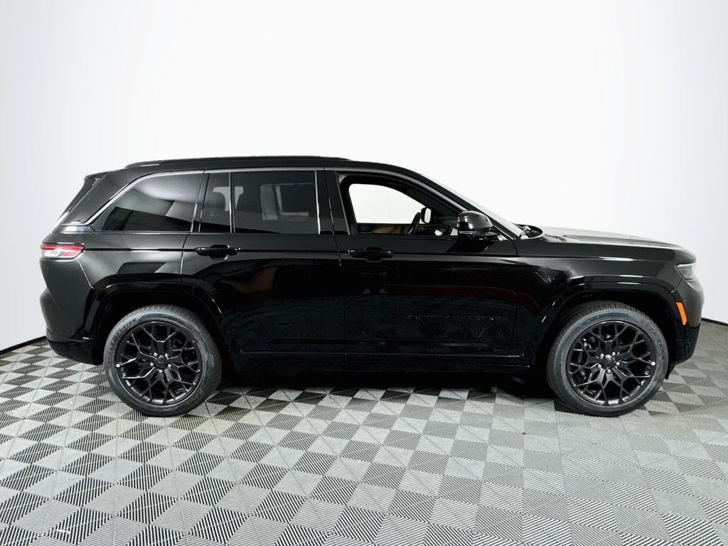 2026 Jeep Grand Cherokee Summit