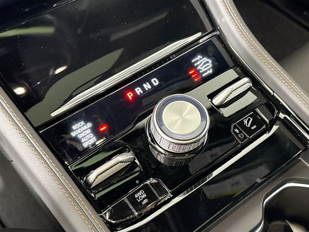 2026 Jeep Grand Cherokee Summit