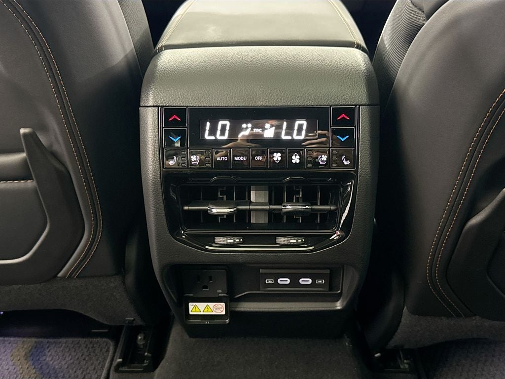 2026 Jeep Grand Cherokee Summit