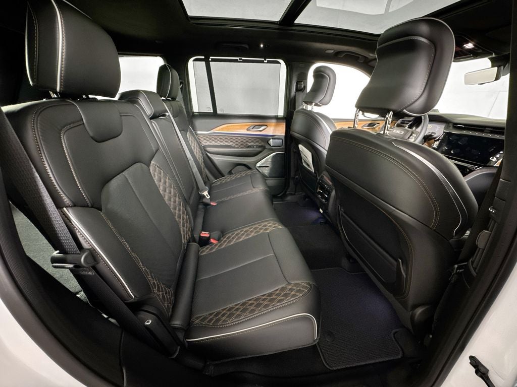 2026 Jeep Grand Cherokee Summit