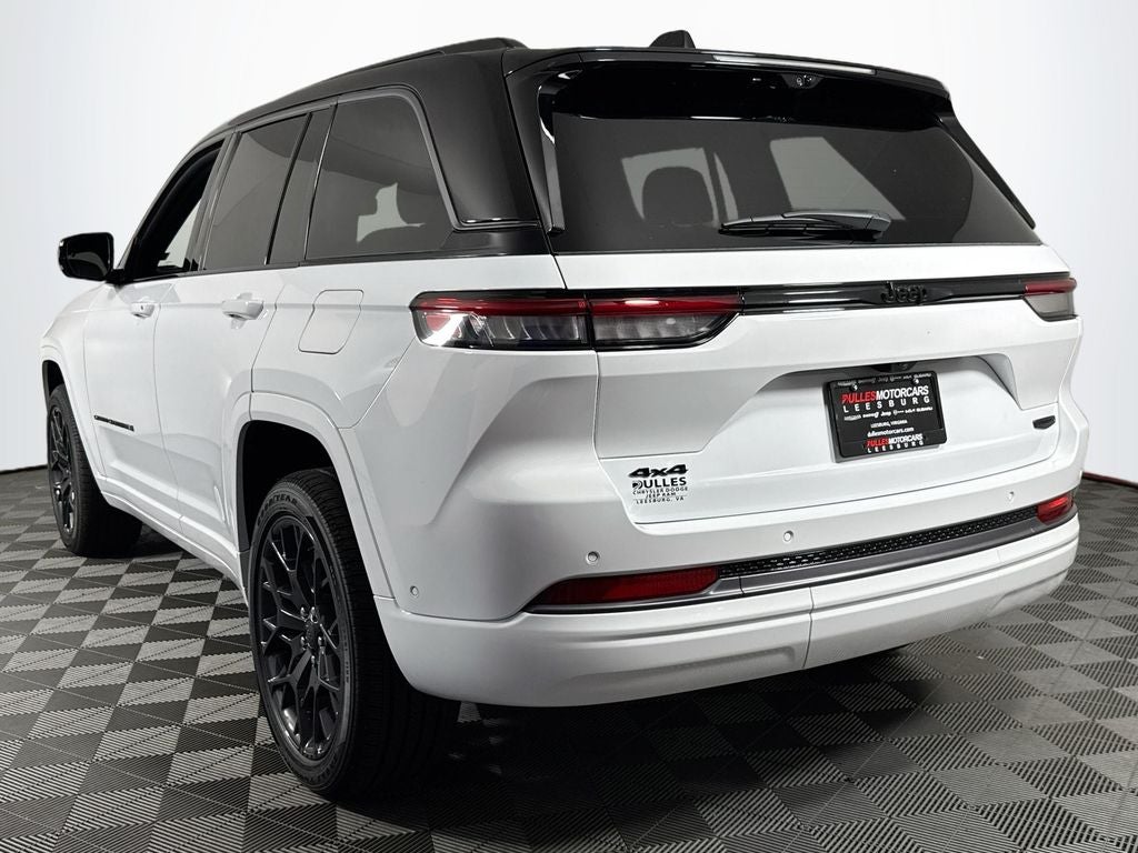 2026 Jeep Grand Cherokee Summit