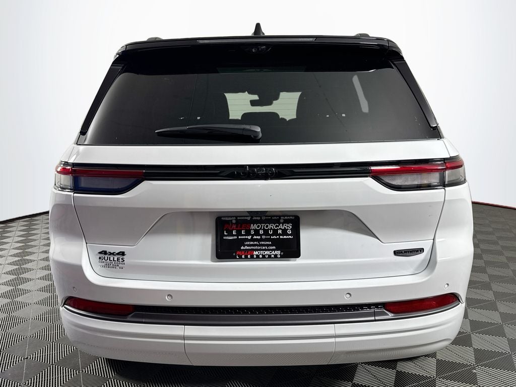 2026 Jeep Grand Cherokee Summit