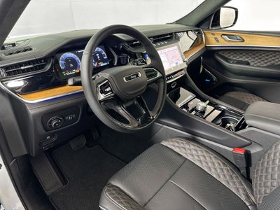2026 Jeep Grand Cherokee Summit