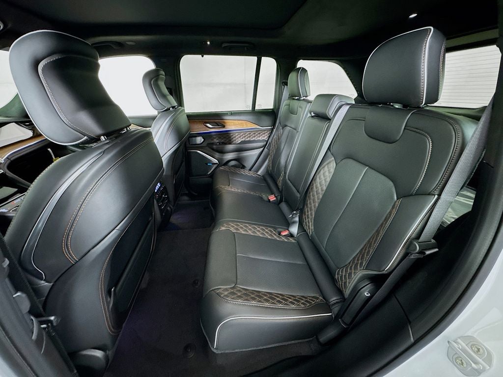 2026 Jeep Grand Cherokee Summit