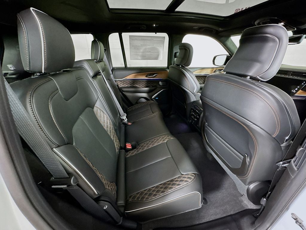 2026 Jeep Grand Cherokee Summit