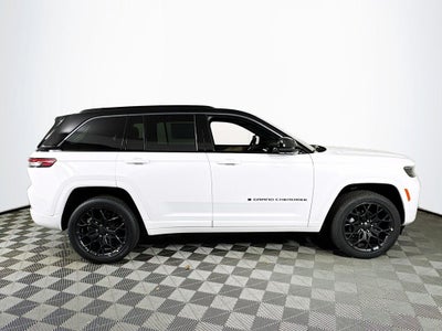 2026 Jeep Grand Cherokee Summit