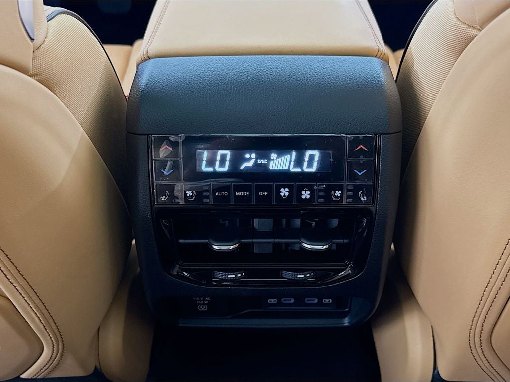 2026 Jeep Grand Cherokee Summit