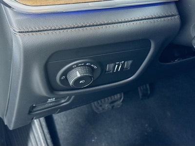 2026 Jeep Grand Cherokee Summit