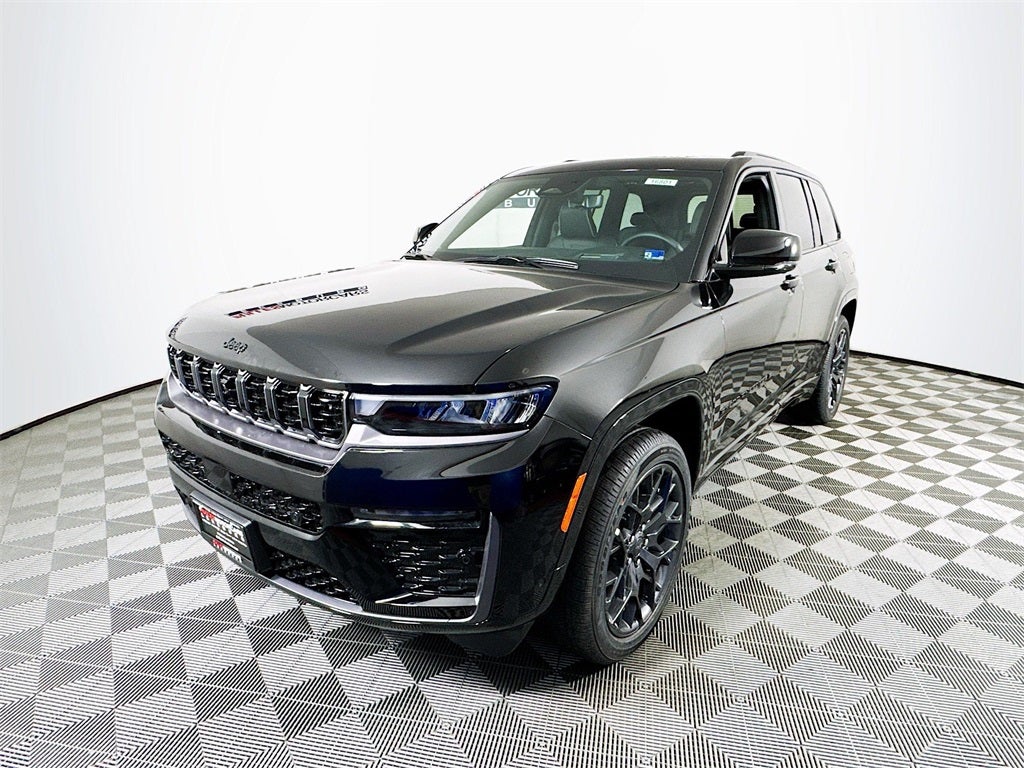 2026 Jeep Grand Cherokee Summit