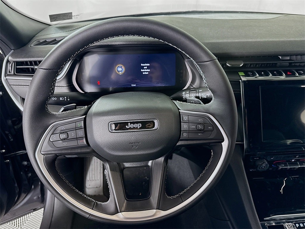 2025 Jeep Grand Cherokee L Laredo