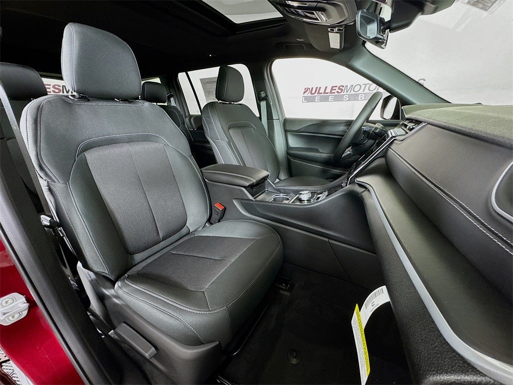 2025 Jeep Grand Cherokee L Laredo X