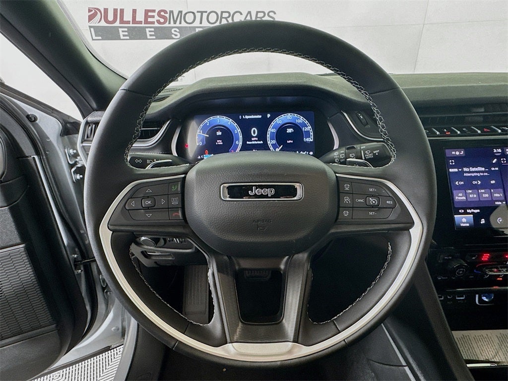 2025 Jeep Grand Cherokee L Laredo