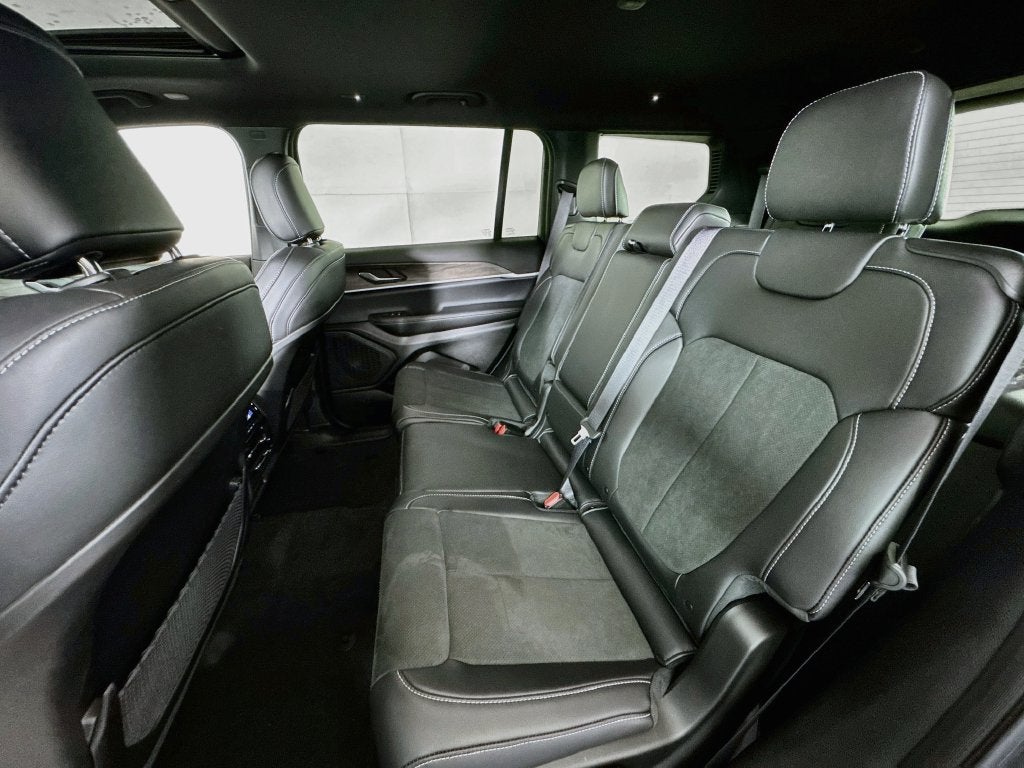 2026 Jeep Grand Cherokee L Altitude