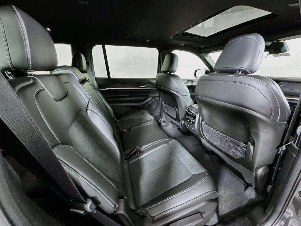 2026 Jeep Grand Cherokee L Altitude