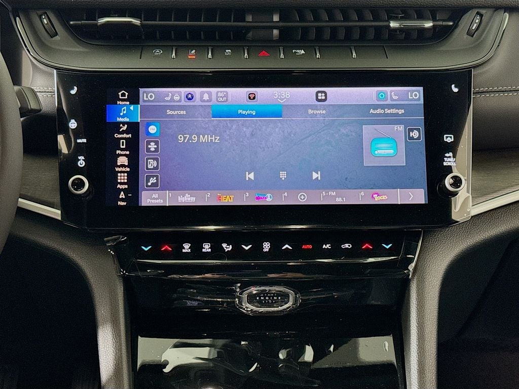 2026 Jeep Grand Cherokee L Laredo