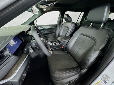 2026 Jeep Grand Cherokee L Laredo
