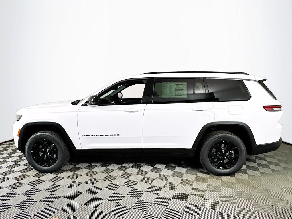 2026 Jeep Grand Cherokee L Laredo
