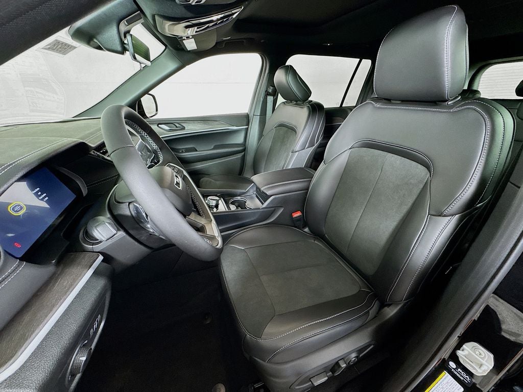 2026 Jeep Grand Cherokee L Altitude