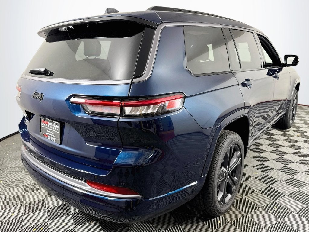2027 Jeep Grand Cherokee L Limited Reserve