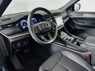 2027 Jeep Grand Cherokee L Limited Reserve