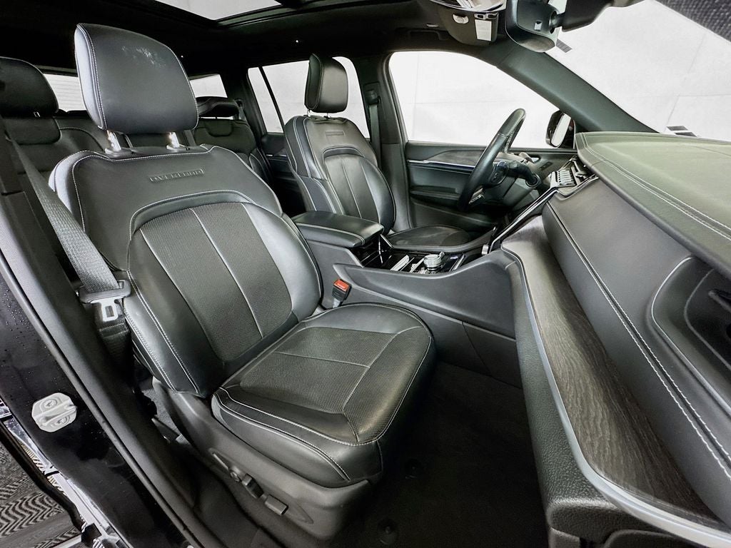 2022 Jeep Grand Cherokee L Overland
