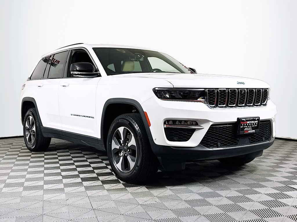 2022 Jeep Grand Cherokee 4xe Luxury Tech Group II