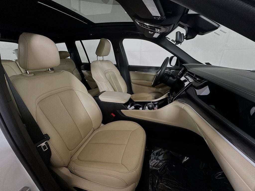 2022 Jeep Grand Cherokee 4xe Luxury Tech Group II