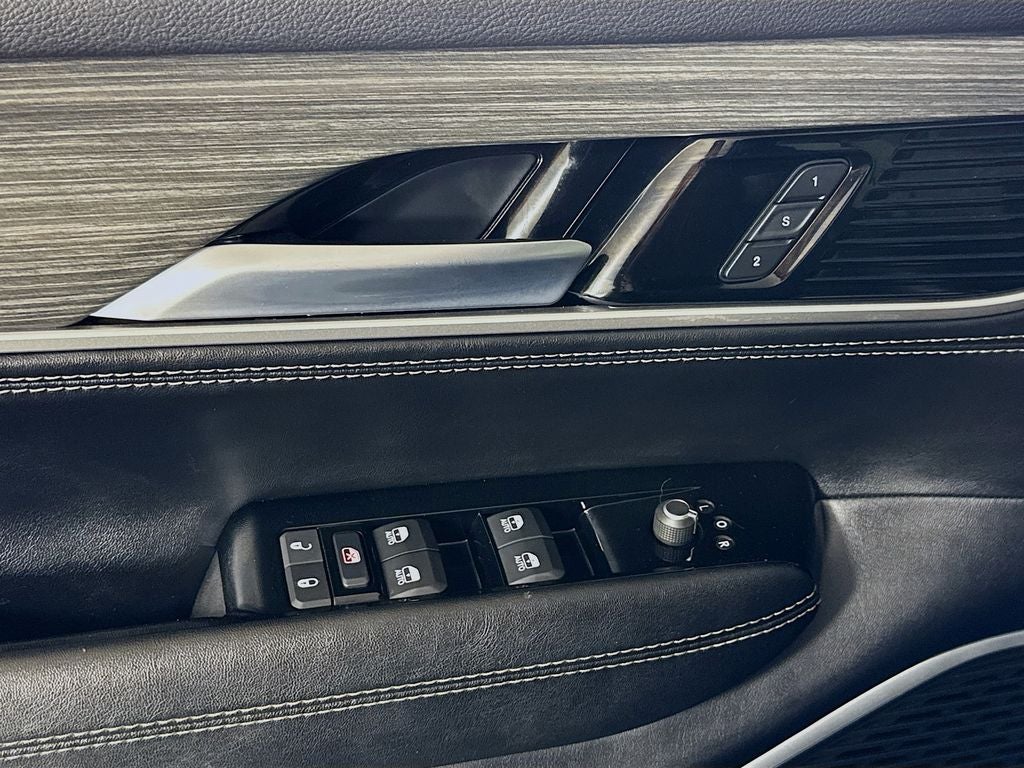 2024 Jeep Wagoneer L Series II