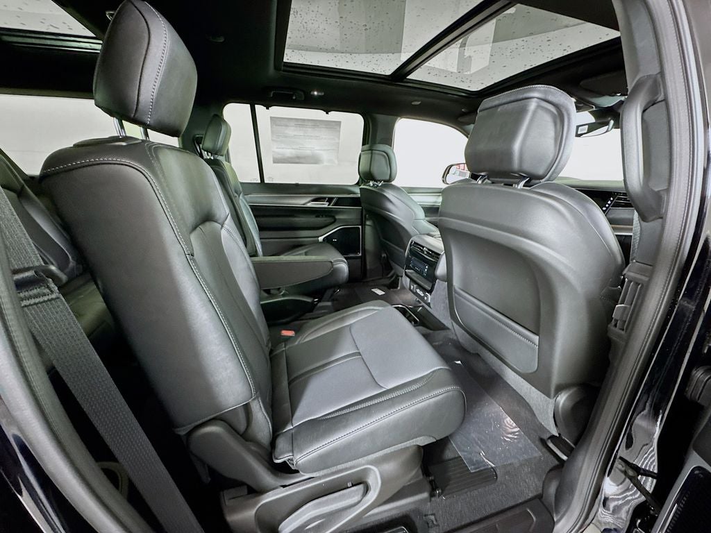 2026 Jeep Grand Wagoneer Limited Altitude