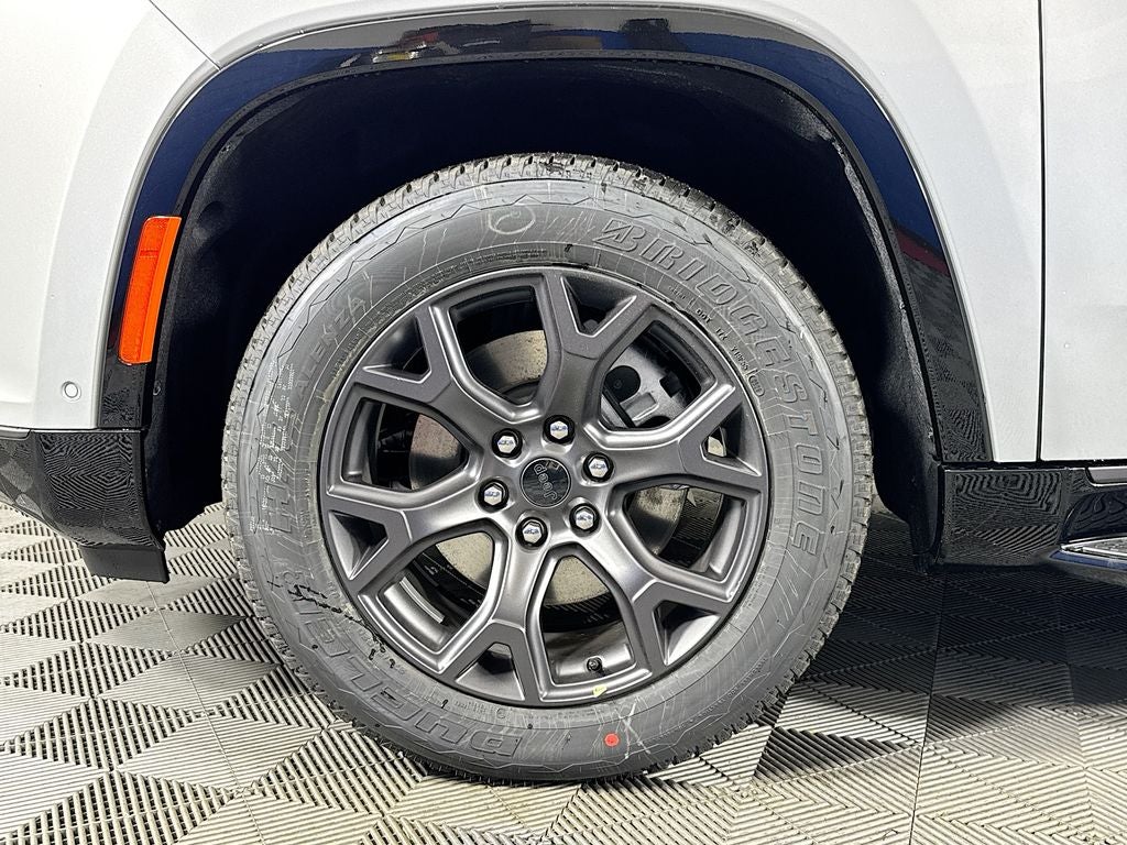 2026 Jeep Grand Wagoneer Limited Altitude