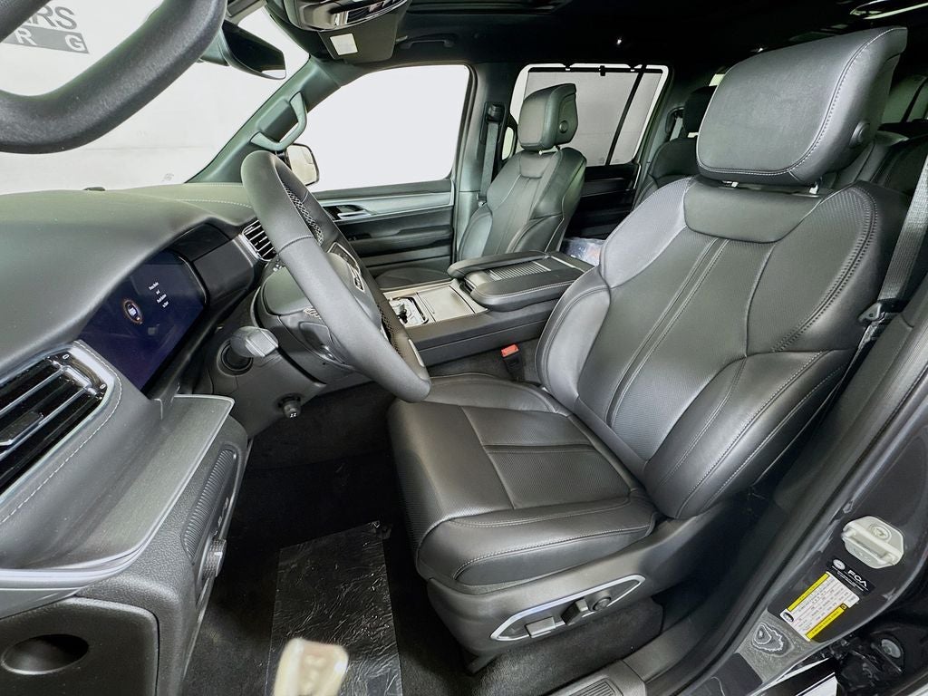 2026 Jeep Grand Wagoneer Limited Reserve