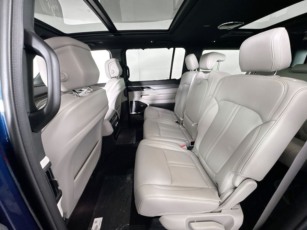 2026 Jeep Grand Wagoneer L Limited Reserve