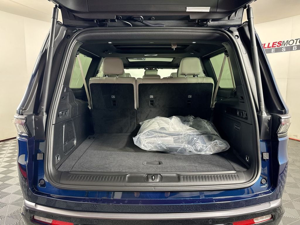 2026 Jeep Grand Wagoneer L Limited Reserve
