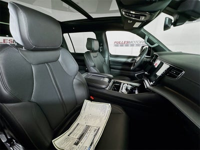 2026 Jeep Grand Wagoneer Base