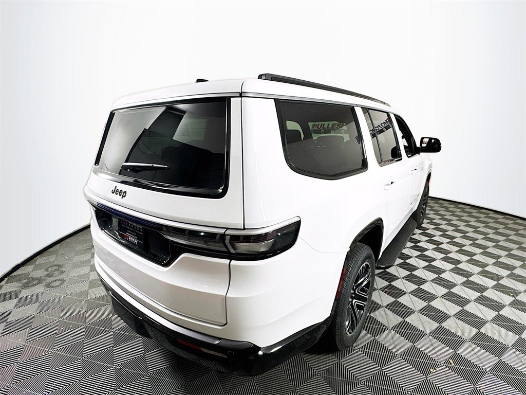 2026 Jeep Grand Wagoneer Base