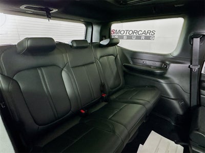 2026 Jeep Grand Wagoneer Base