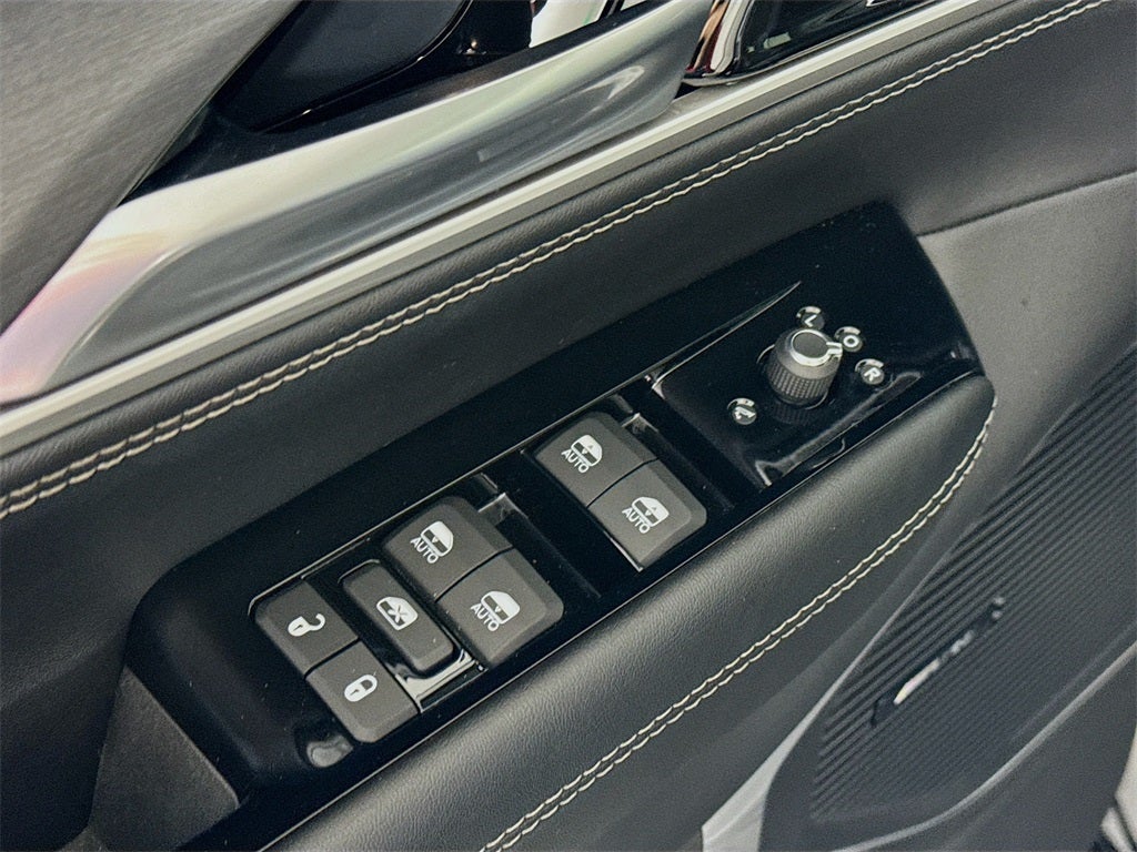 2026 Jeep Grand Wagoneer Base