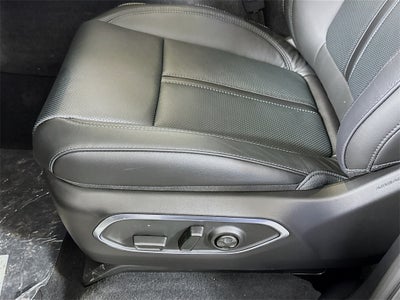 2026 Jeep Grand Wagoneer Base