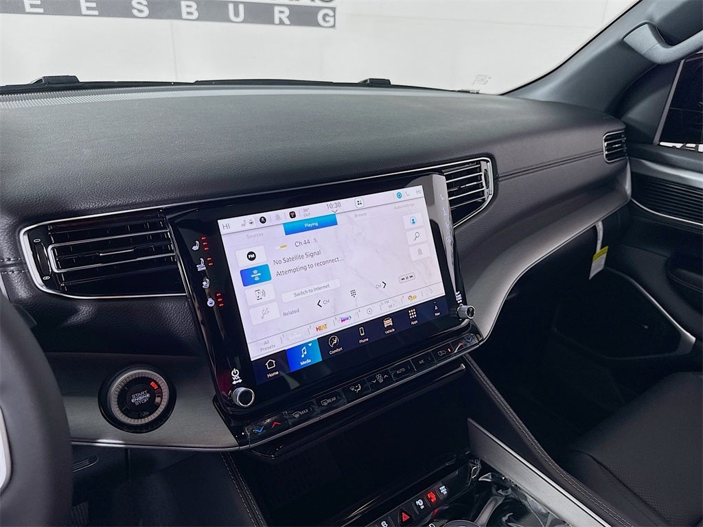 2026 Jeep Grand Wagoneer Base