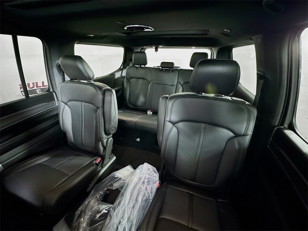 2026 Jeep Grand Wagoneer Base