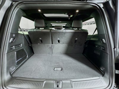 2026 Jeep Grand Wagoneer Base