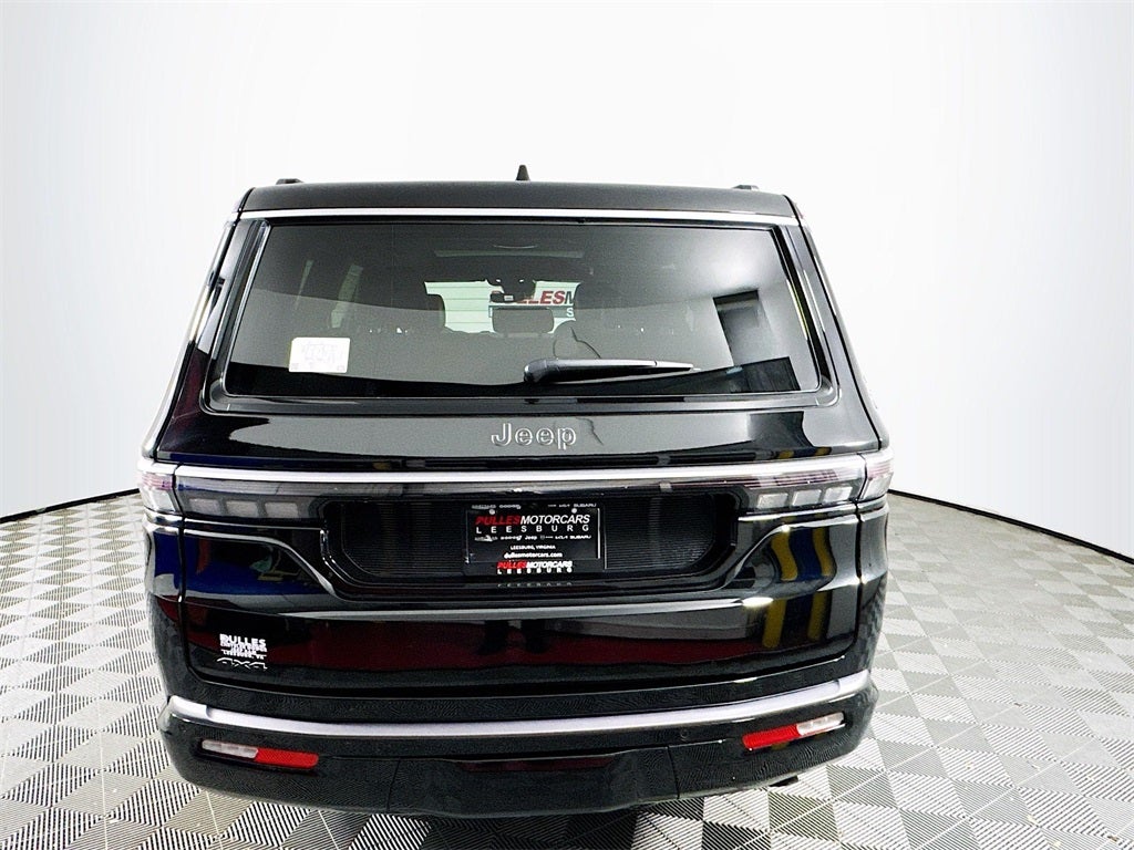 2026 Jeep Grand Wagoneer Base